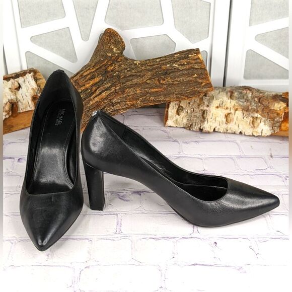 MICHAEL KORS Abbi Flex Leather Pump - Picture 1 of 11